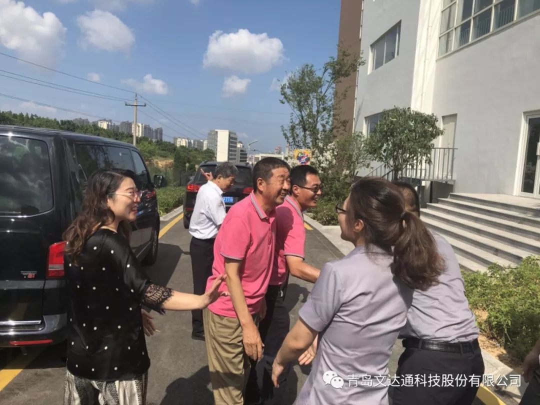 炎炎夏日送清涼，絲絲關懷沁人心——集團領導慰問文達通及其子公司一線員工