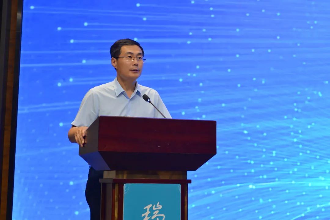 融合聚變 同心致遠(yuǎn)丨智慧服務(wù)板塊召開2021年上半年經(jīng)營分析會(huì)