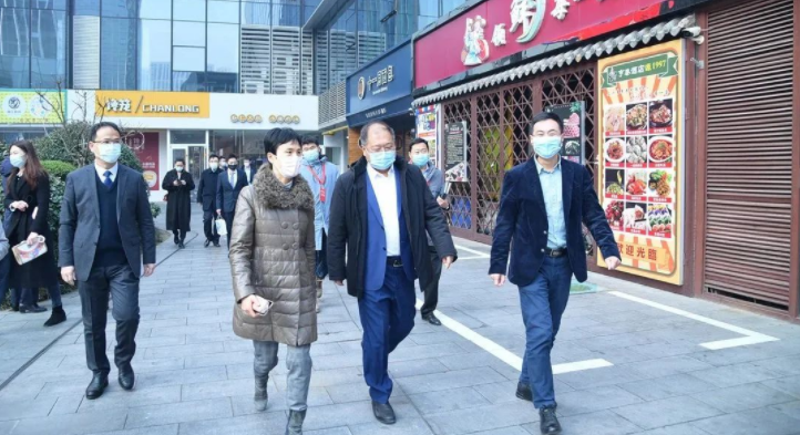 唐島灣“繁花里”數(shù)字人民幣一條街正式開街！