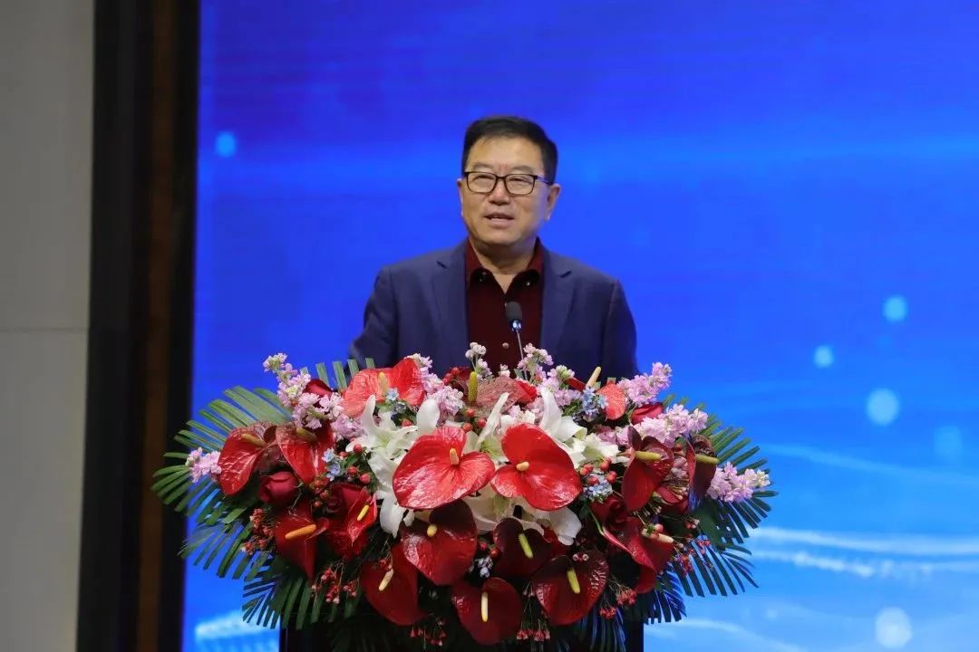 融合聚變，創(chuàng)新突破丨智慧產(chǎn)業(yè)集團(tuán)2022年度總結(jié)暨表彰大會(huì)順利召開