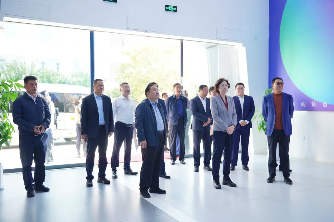 青島市委副書記、市委統(tǒng)戰(zhàn)部部長張惠一行蒞臨文達通股份調研指導