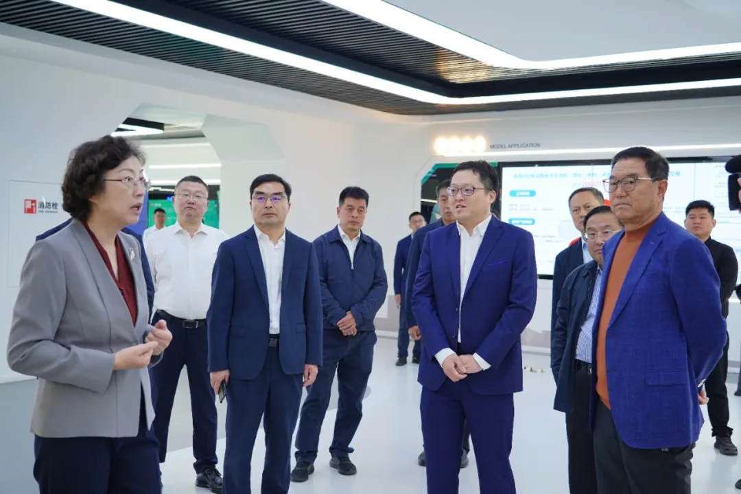 青島市委副書記、市委統(tǒng)戰(zhàn)部部長張惠一行蒞臨文達通股份調研指導