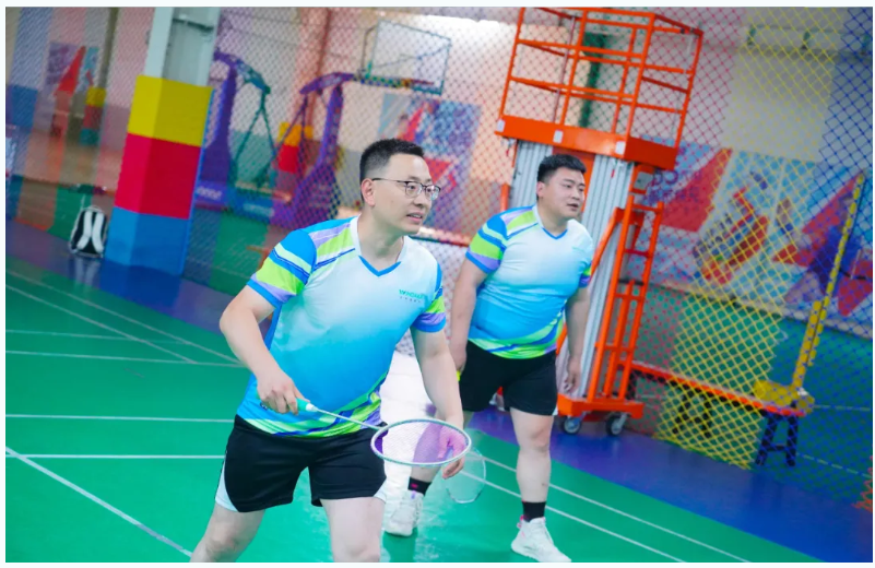 凝心聚力，“羽”你同行丨文達(dá)通股份“WIN羽毛球俱樂部”友誼賽順利舉辦