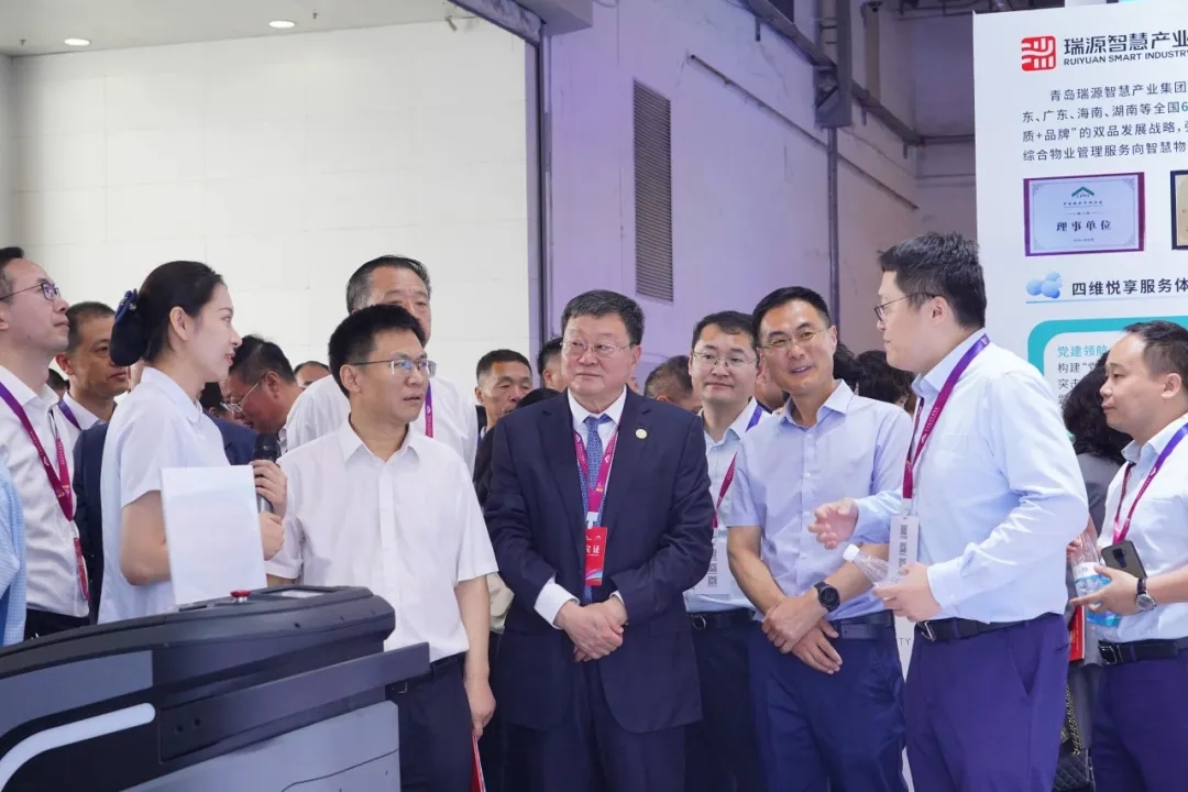 AI+機(jī)器人｜文達(dá)通股份攜“數(shù)智物業(yè)全鏈解決方案”亮相中國(guó)物博會(huì)